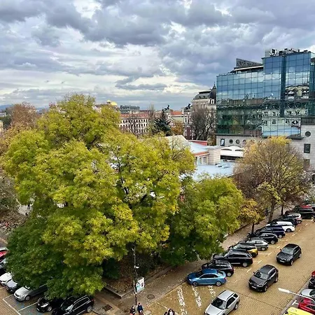 Location ! Location ! Location ! City Garden View Oak Apartment Sofia Exterior photo